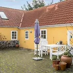 3 Bedroom Gorgeous In *