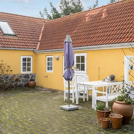 3 Bedroom Gorgeous In *