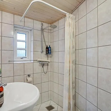 3 Bedroom Gorgeous In *