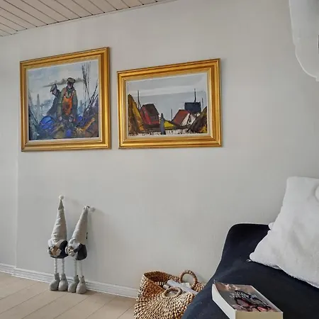 Feriehus 3 Bedroom Gorgeous In